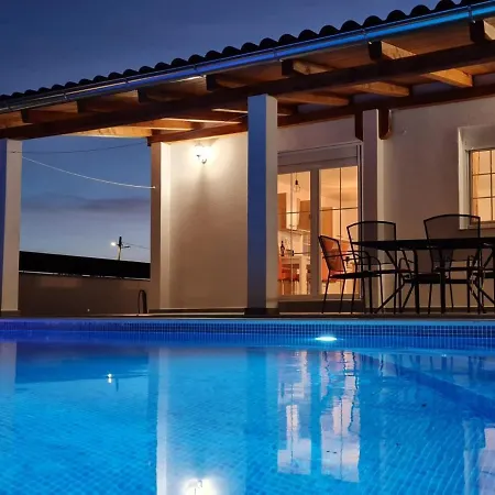 Villa Nagi *